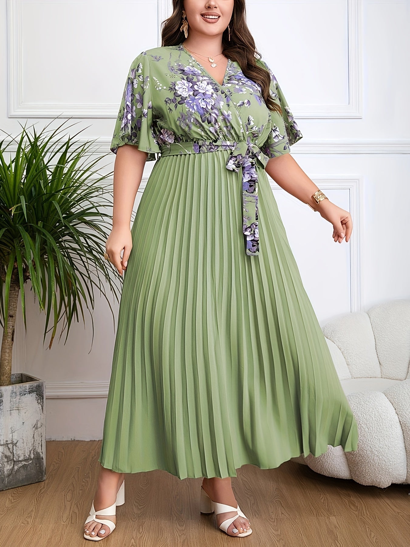 Isabella | Plus Size Tailliertes Kleid
