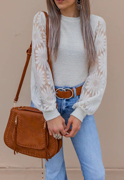 Spitzen-Top mit Strickmuster | Florale Ärmel | Elegante Leichtigkeit