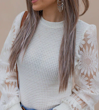 Pullover mit Blumenärmeln | Strukturstrick | Femininer Look