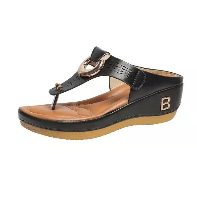 Agafia | Vielseitige und bequeme Wintersandalen