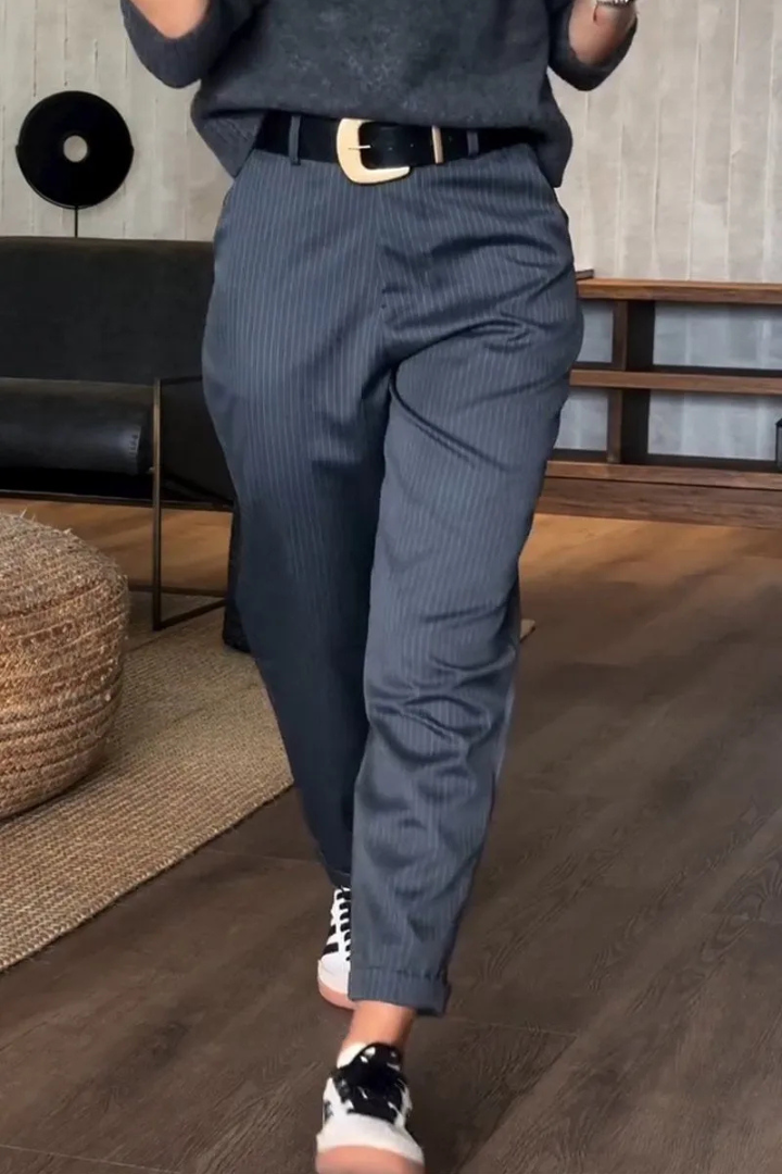 Anzughose mit Bundfalte | Feine Nadelstreifen | Eleganter Schnitt