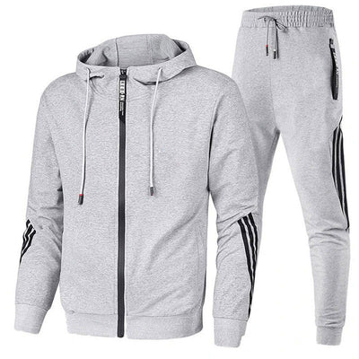Zeal - Ein sportliches Set im bequemen Trainingsanzug-Stil