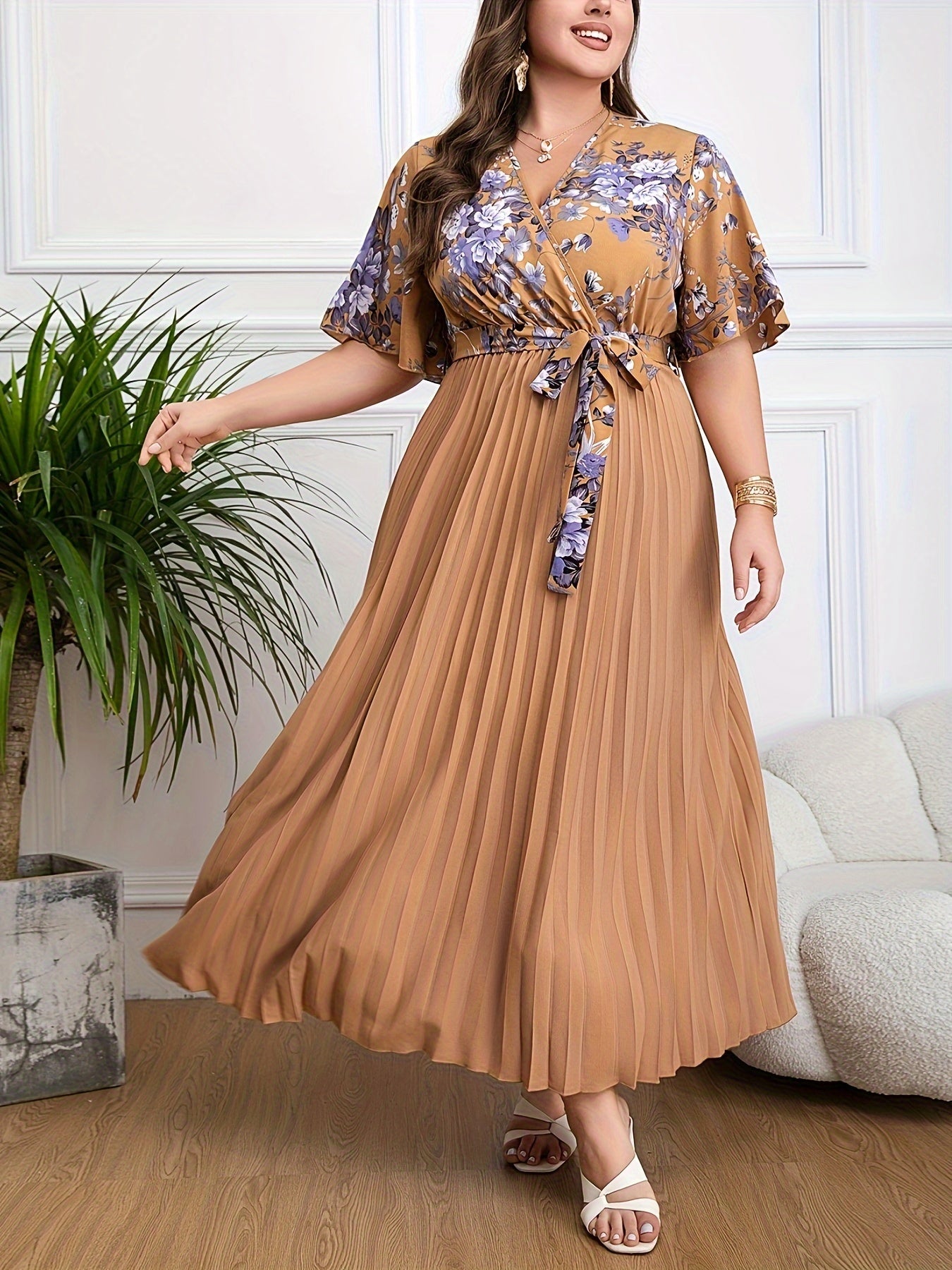 Isabella | Plus Size Tailliertes Kleid