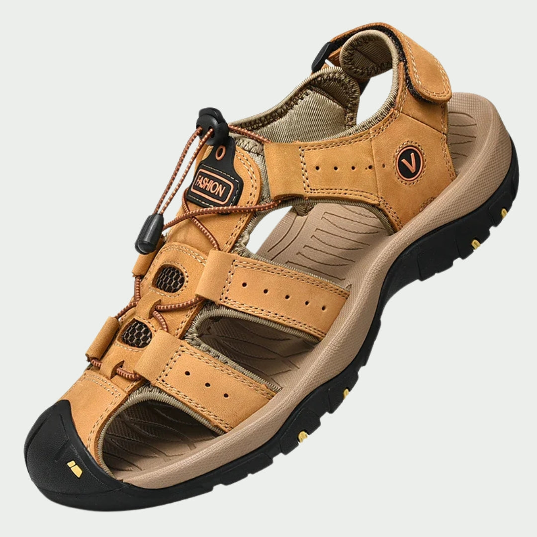 Herren-Sandalen – Slip-On-Design mit verstellbarem Riemen und profilierter Sohle