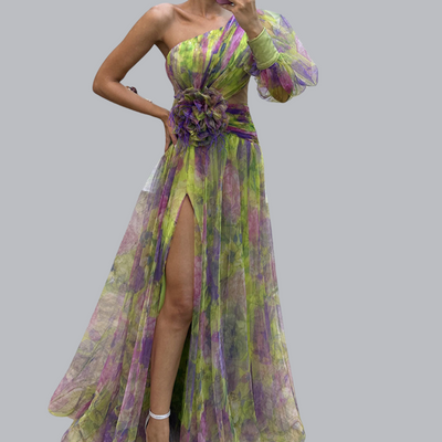 Amira™ | Asymmetrisches Tüllkleid mit floraler Applikation