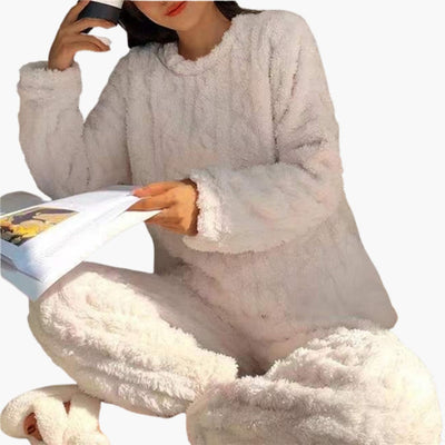 Lea | Die Kuschelige Fleece-Pyjama