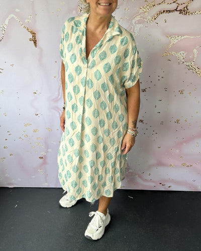 Thora – Kleid mit mühelosem Stil und V-Ausschnitt