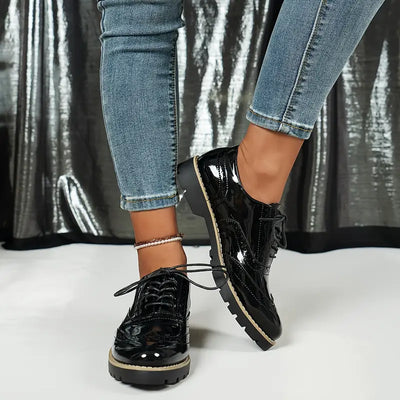 Ninette | glänzende Lederschuhe für Damen