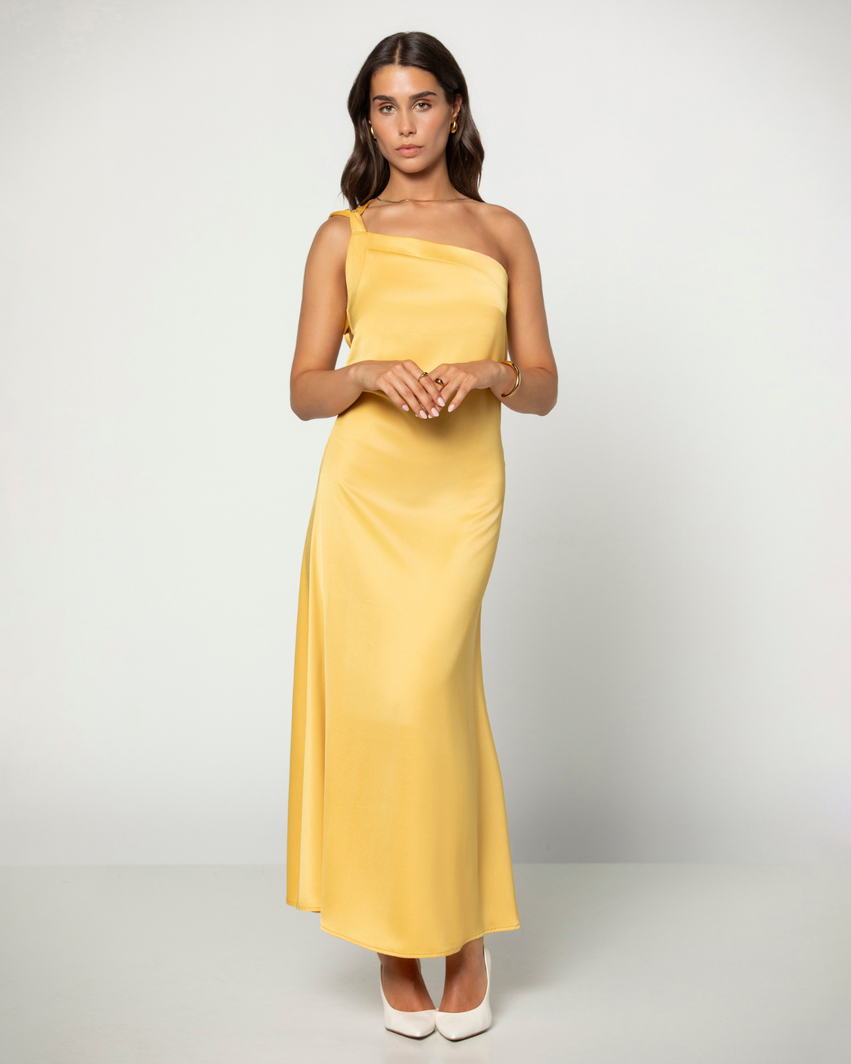 Kiara | Asymmetrisches One-Shoulder Satin-Midikleid