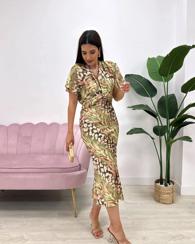 Danica – Zeitloses Eleganz-Kleid