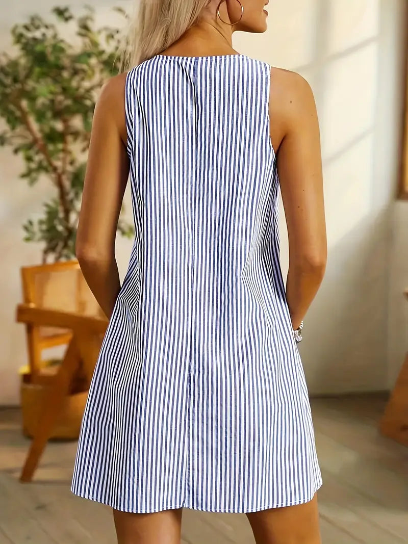 Adeline - Stilvolles gestreiftes Sommerkleid mit Taschen