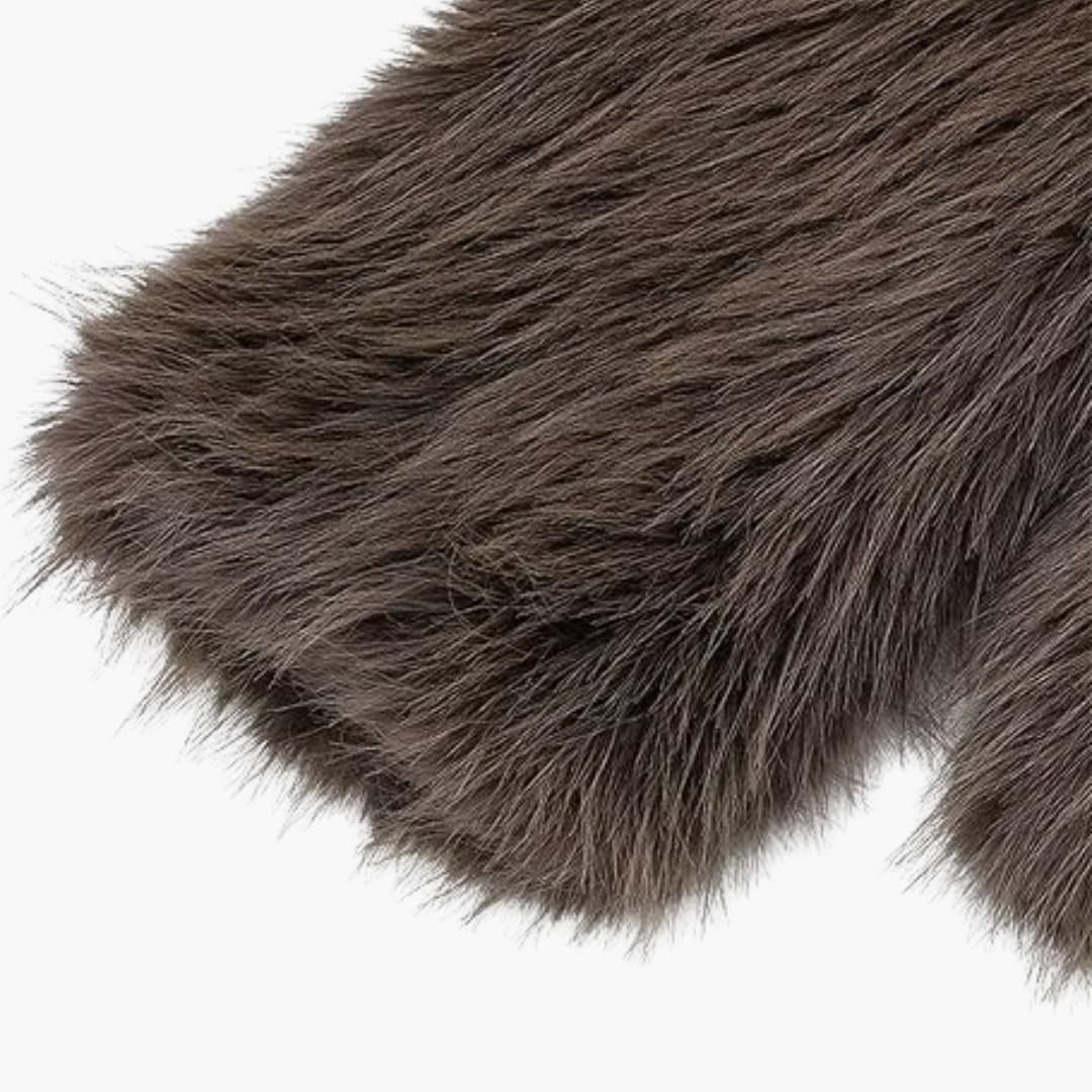 Mara | Flauschiger Mantel für Damen