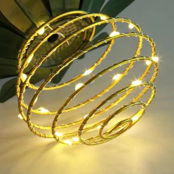 PineGlow™ – Tropisches Licht für magische Nächte