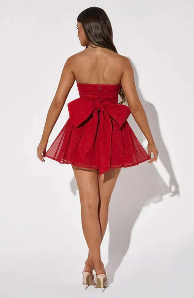 Glitzerndes Mini-Kleid | Trägerlos & Elegant | Party-Highlight