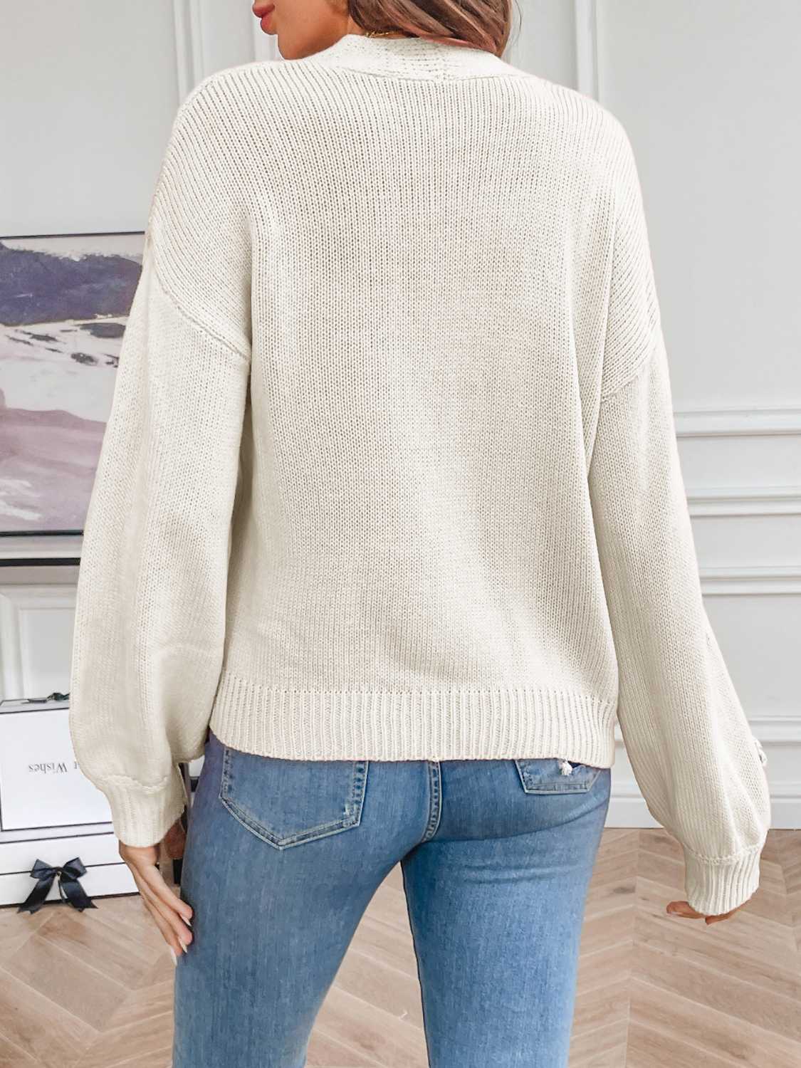 Strickjacke mit Blumen | Femininer Touch | Lässiger Chic