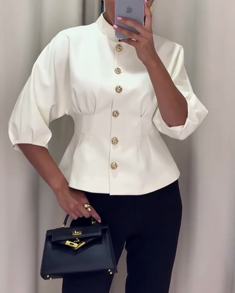 Bluse mit Goldknöpfen | Taillierter Schnitt | Eleganter Stil