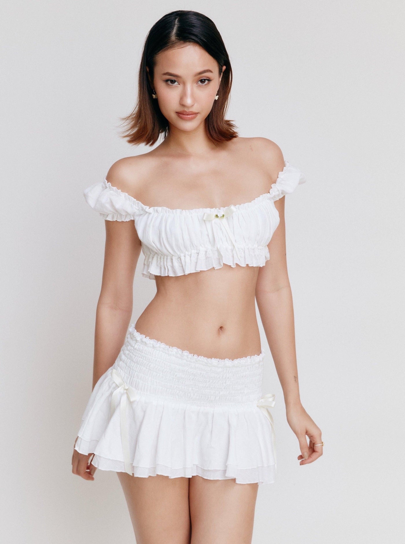 Zweiteiliges Rüschen-Set | Kurzes Top & Minirock | Romantischer Stil