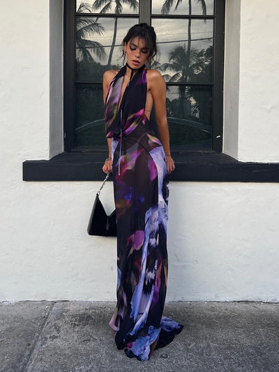 Ahnly - Kleid Ein einzigartiges Abendkleid mit tiefem Rücken