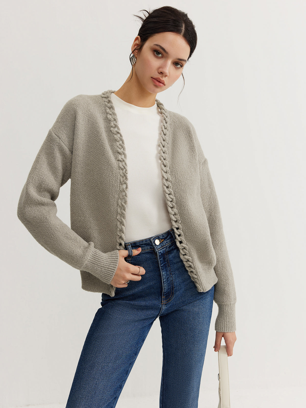 Strickjacke ohne Verschluss | Geflochtene Kante | Lässige Silhouette