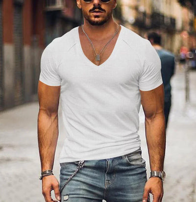 Gratian | Zeitloses Soft-Fit V-Ausschnitt T-Shirt für Herren