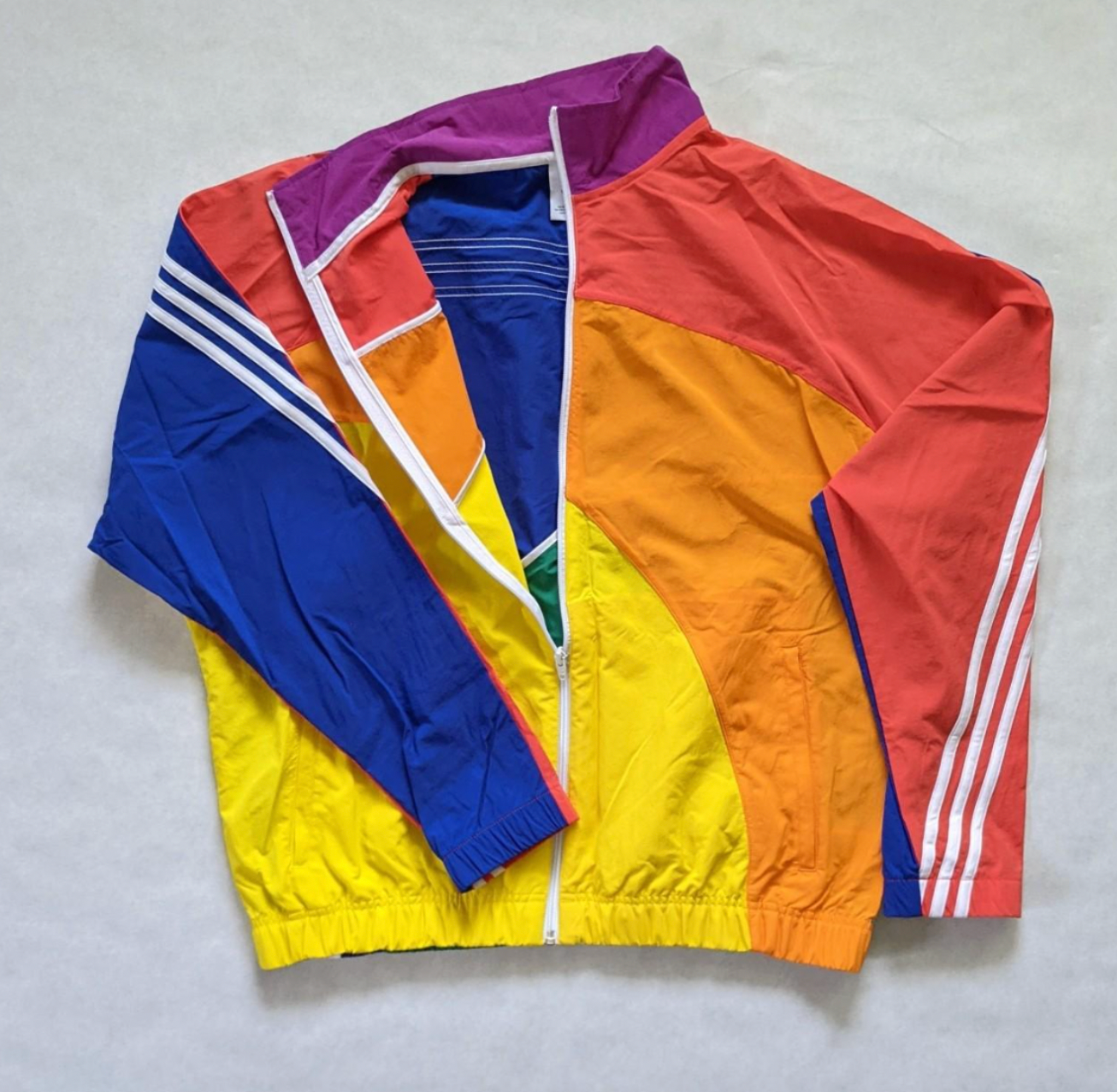 90's Retro windbreaker - limitierte jacke für den frühling aus der 1990er kollekti