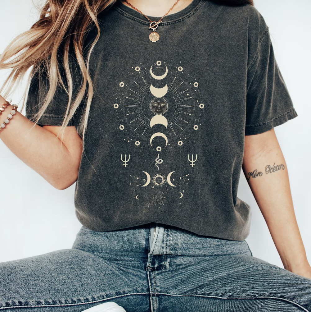 Lolita - Shirt mit besonderem Design, Ein Blickfang