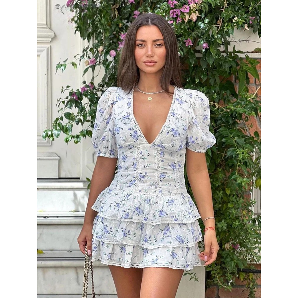 Mini-Kleid mit Rüschen | Florales Muster | Puffärmel