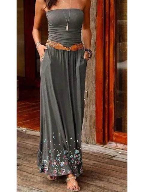 Jean - Ein trägerloses Damen-Urlaubskleid im Schlauchdesign