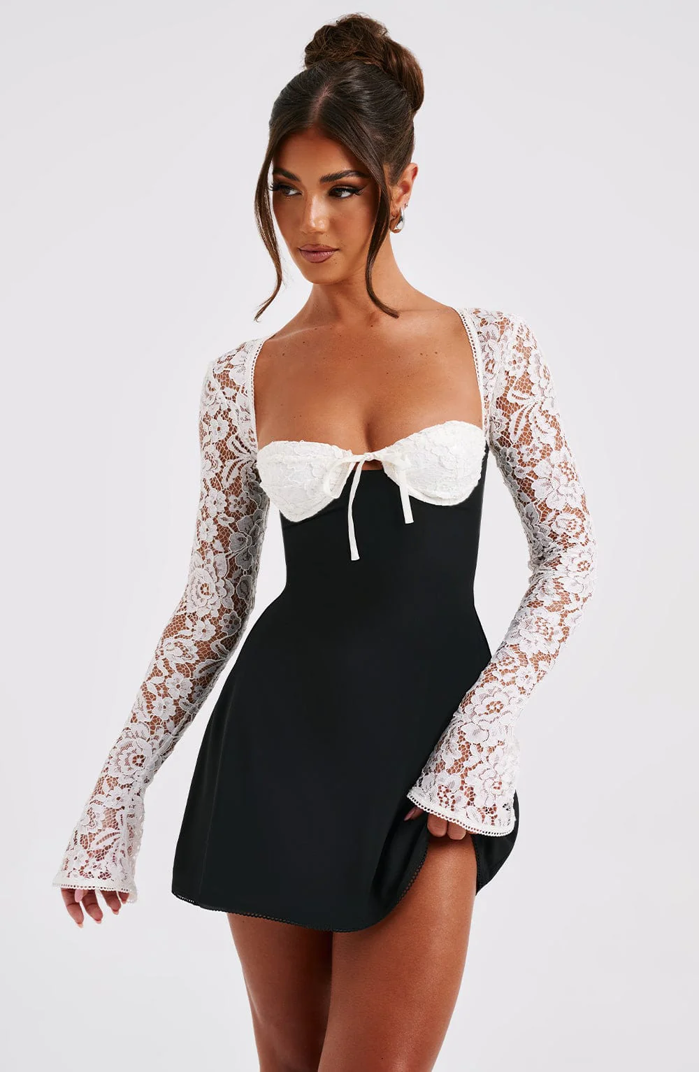 Agusté™ – Das Elegante Mini Kleid für jeden Anlass