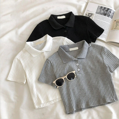 Hellary - Crop Top Ein cooles und sommerliches bauchfreies Oberteil