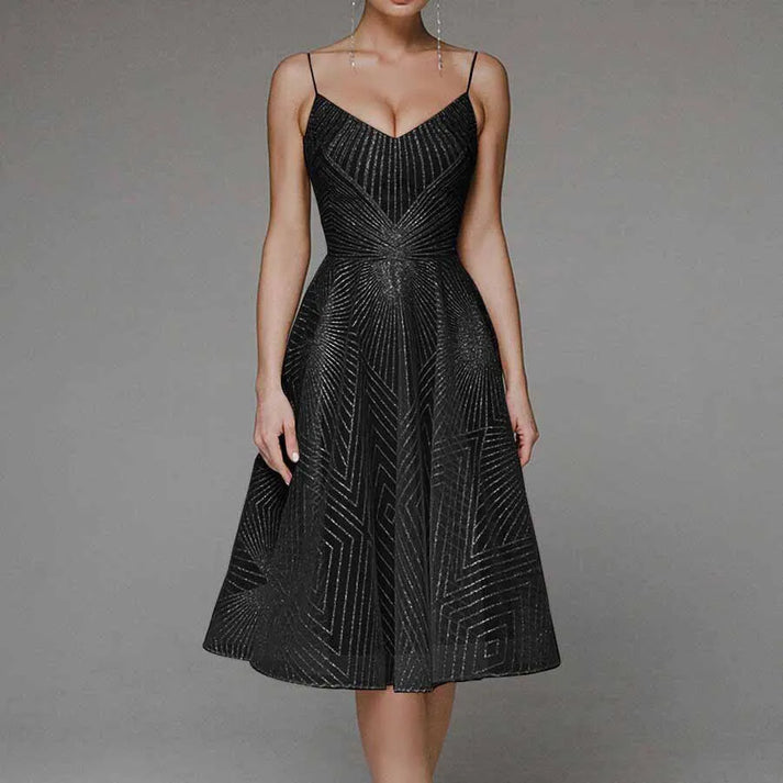 Cynthia - Ein elegantes Abendkleid für Damen