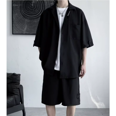 Zweiteiliges Herren-Sommer-Set mit Hemd und Shorts
