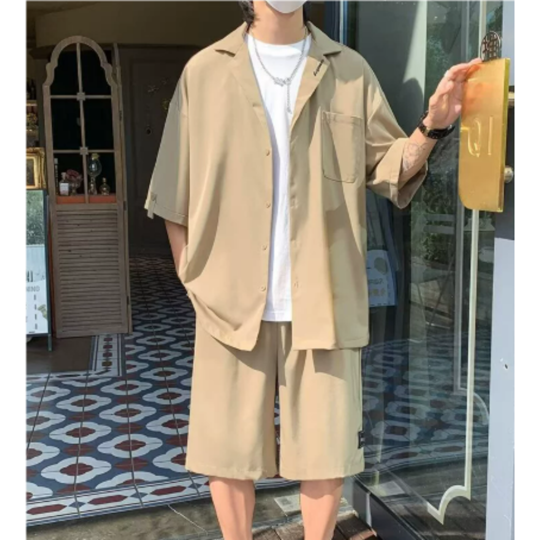 Zweiteiliges Herren-Sommer-Set mit Hemd und Shorts