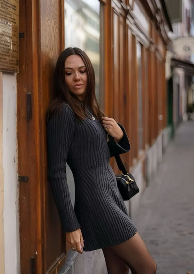 Damen Strickkleid – Rippstrick – Langarm – Bequemer Sitz