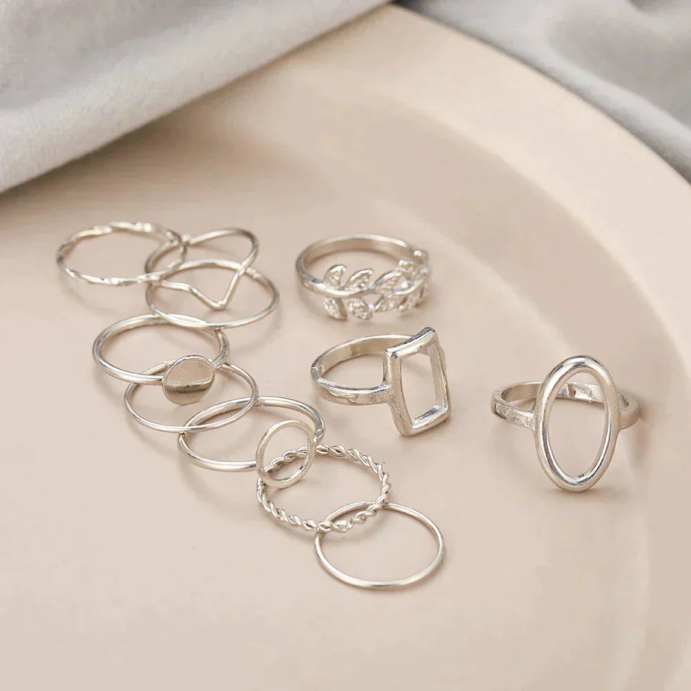 Set mit 11 Vintage Silberringen