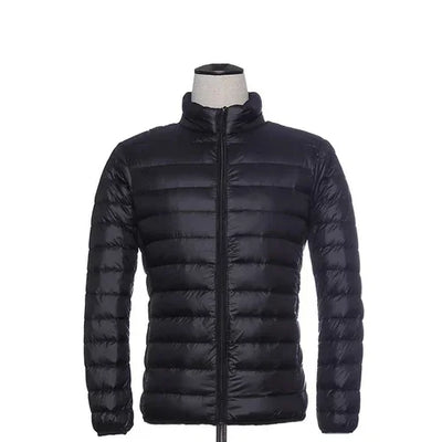 Remi | Sleek Ultralight Design Herren-Kapuzenjacke