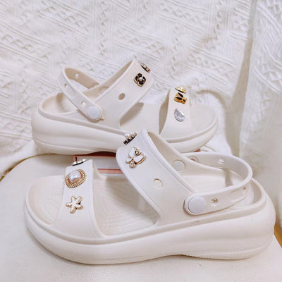 Damen Sandalen mit dekorativen Applikationen Fudus