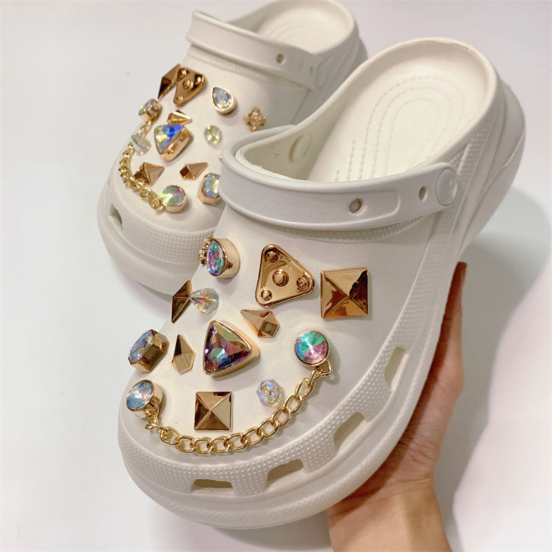 Damen Komfortable Clogs mit modischen Verzierungen Fudus