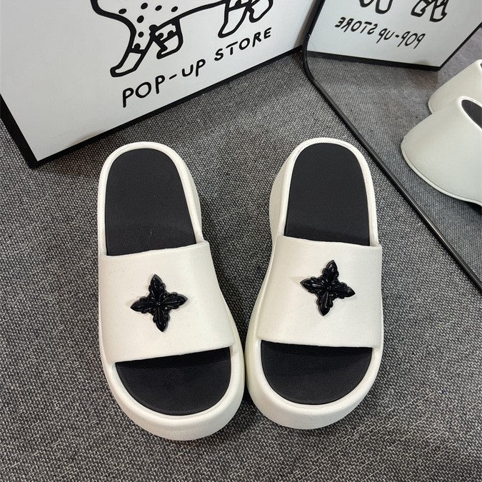 Damen Komfortable und stylische Pantoletten mit eleganter Floral-Applikation Fudus