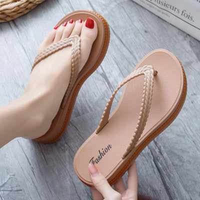 Damen Komfortable Flip-Flops mit geflochtenen Riemen und ergonomischer Sohle Fudus