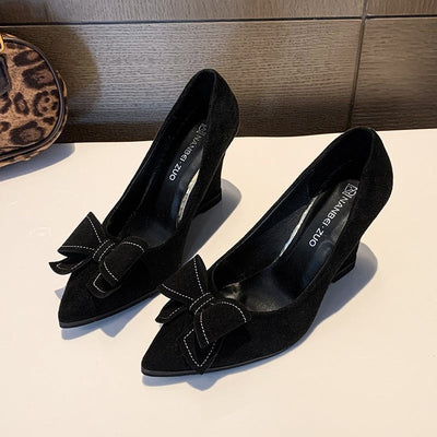 Damen Wedge-Pumps mit dekorativer Schleifen-Applikation und bequemer Innenpolsterung Fudus