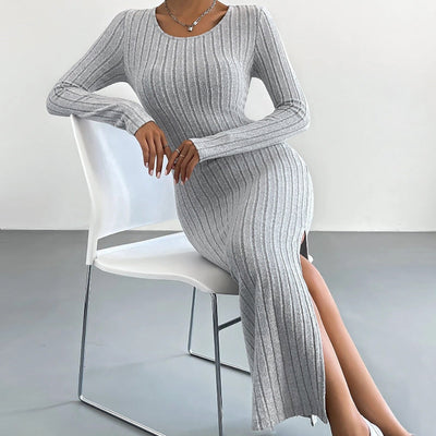Damen Maxikleid aus feinem Rippstrick mit seitlichem Schlitz und Rundhalsausschnitt Fudus