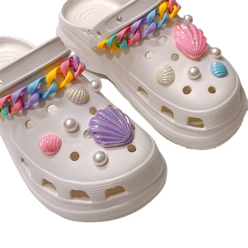 Damen Verspielte Clogs mit bunten Muschel-Accessoires Fudus