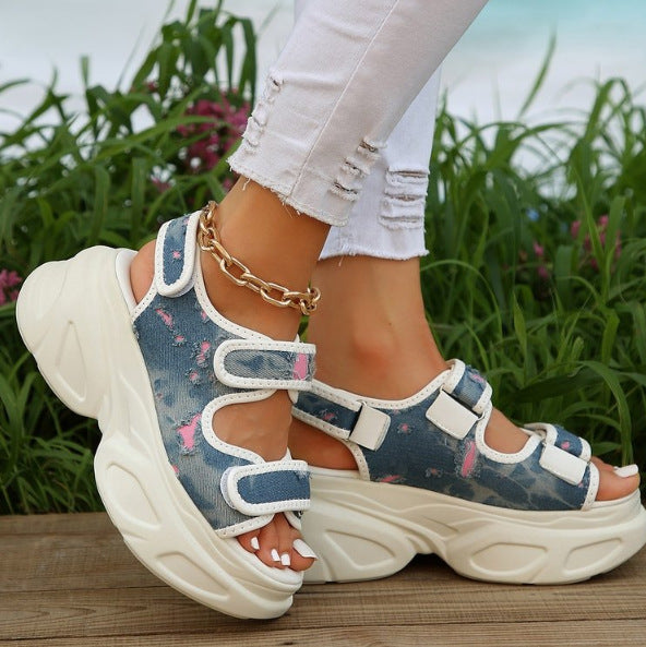 Damen Komfortable Plateau-Sandalen mit verstellbaren Riemen und modischem Tiermuster Fudus