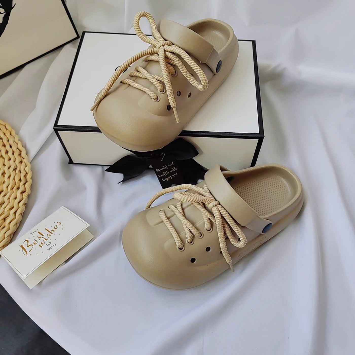 Damen Bequeme und stilvolle Clogs mit Schnürung Fudus