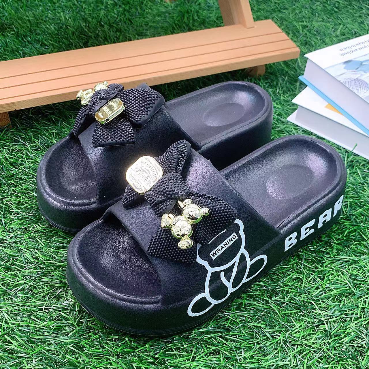 Damen Verspielte Hausschuhe mit Teddy-Design und charmanten Verzierungen Fudus