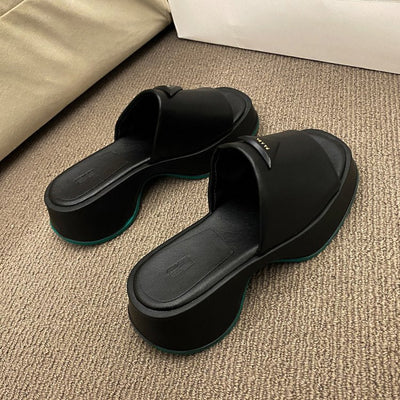 Damen Wedge-Pantoletten mit modernem Design und bequemer Riemenführung Fudus