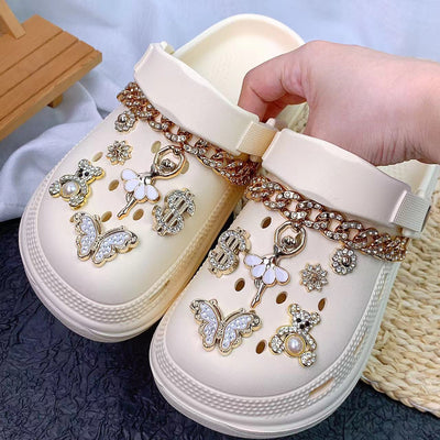 Damen Verzierte Clogs mit Glamourösen Schmuckdetails Fudus