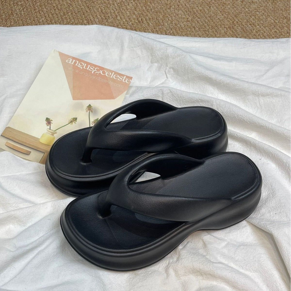 Damen Komfortable Flip-Flops mit ergonomischer Sohle und rutschfestem Design Fudus