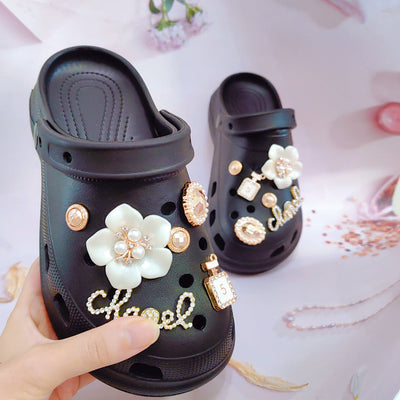 Damen Elegante und verzierte Clogs mit funkelnden Applikationen Fudus